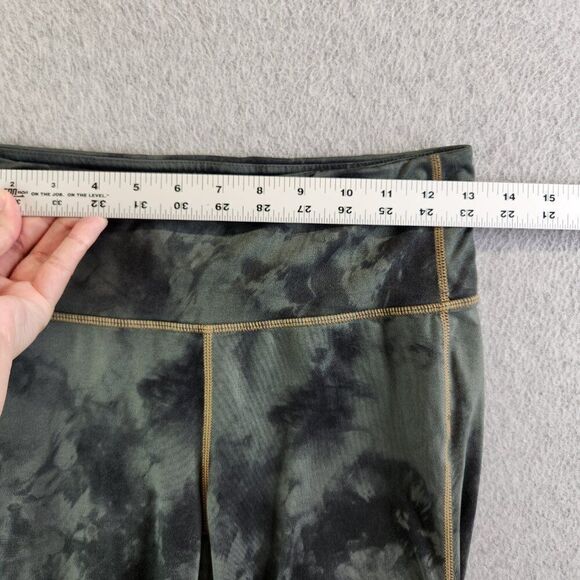 Athleta Leggings Womens Small Green Tie Dye Capri Mid Rise Yoga Practice - Picture 7 of 13